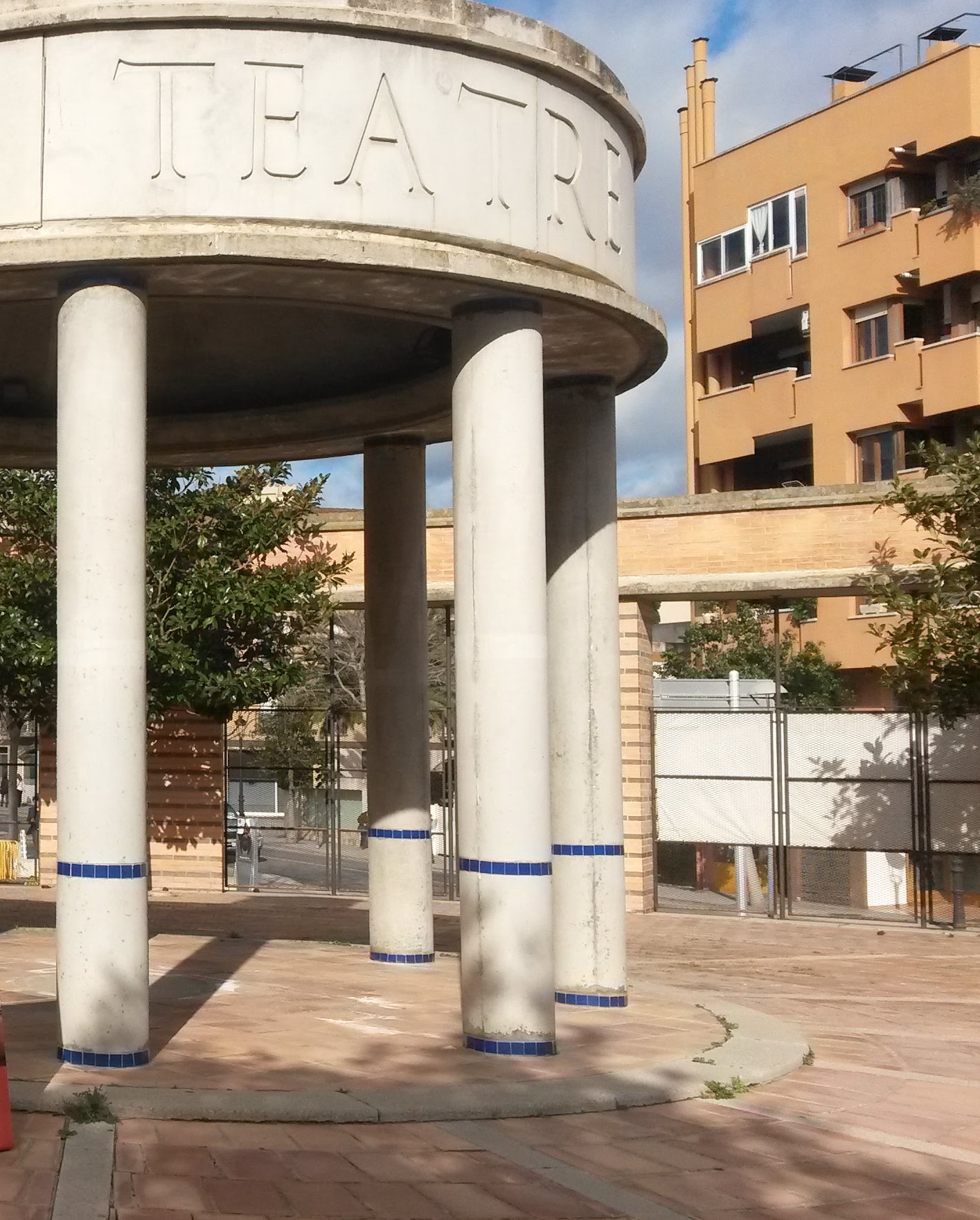 Prop de 4.000 estudiants de Sant Feliu participen en el programa Arts Escèniques per a les Escoles